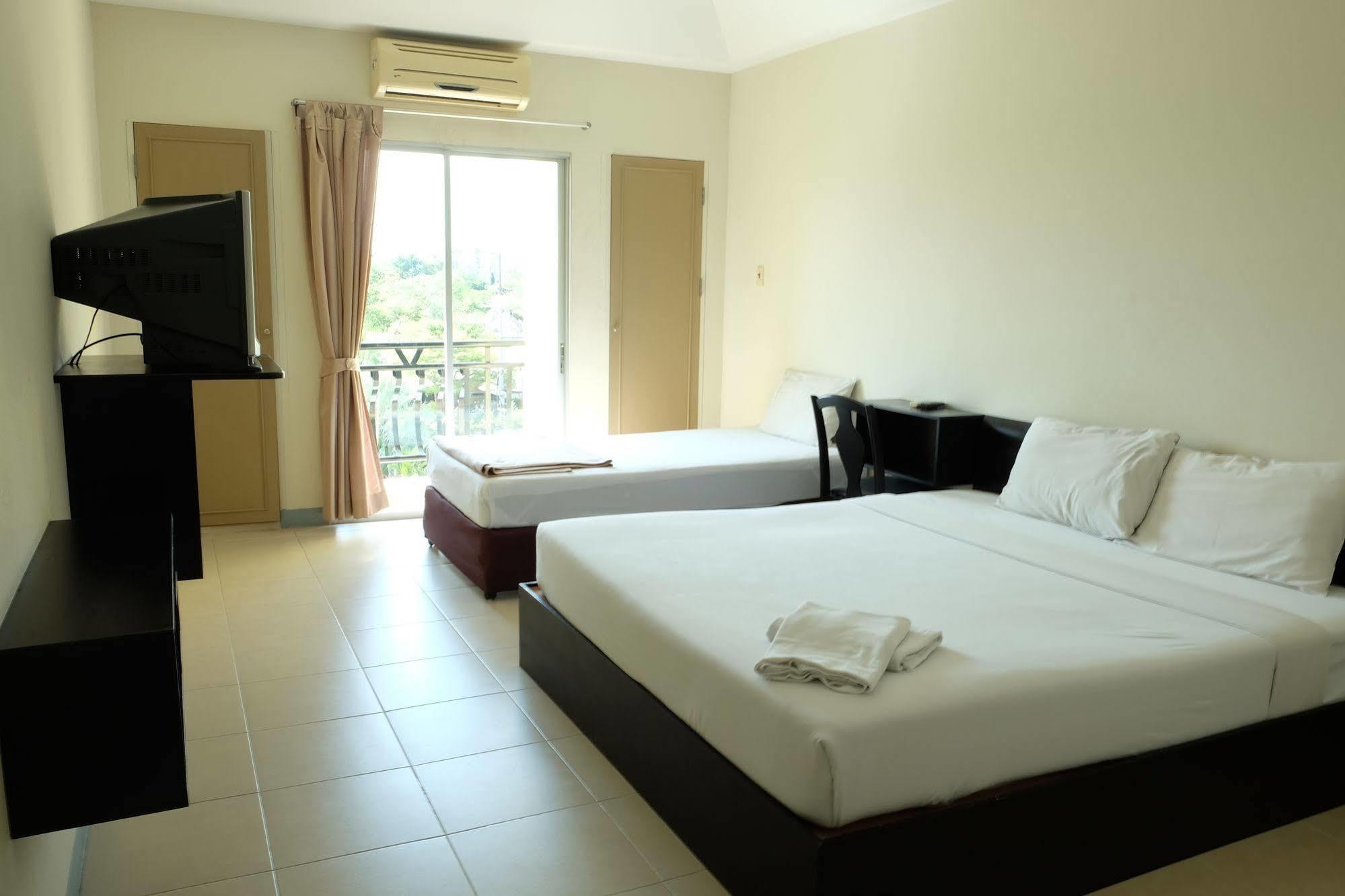 Hotel Cold Rock