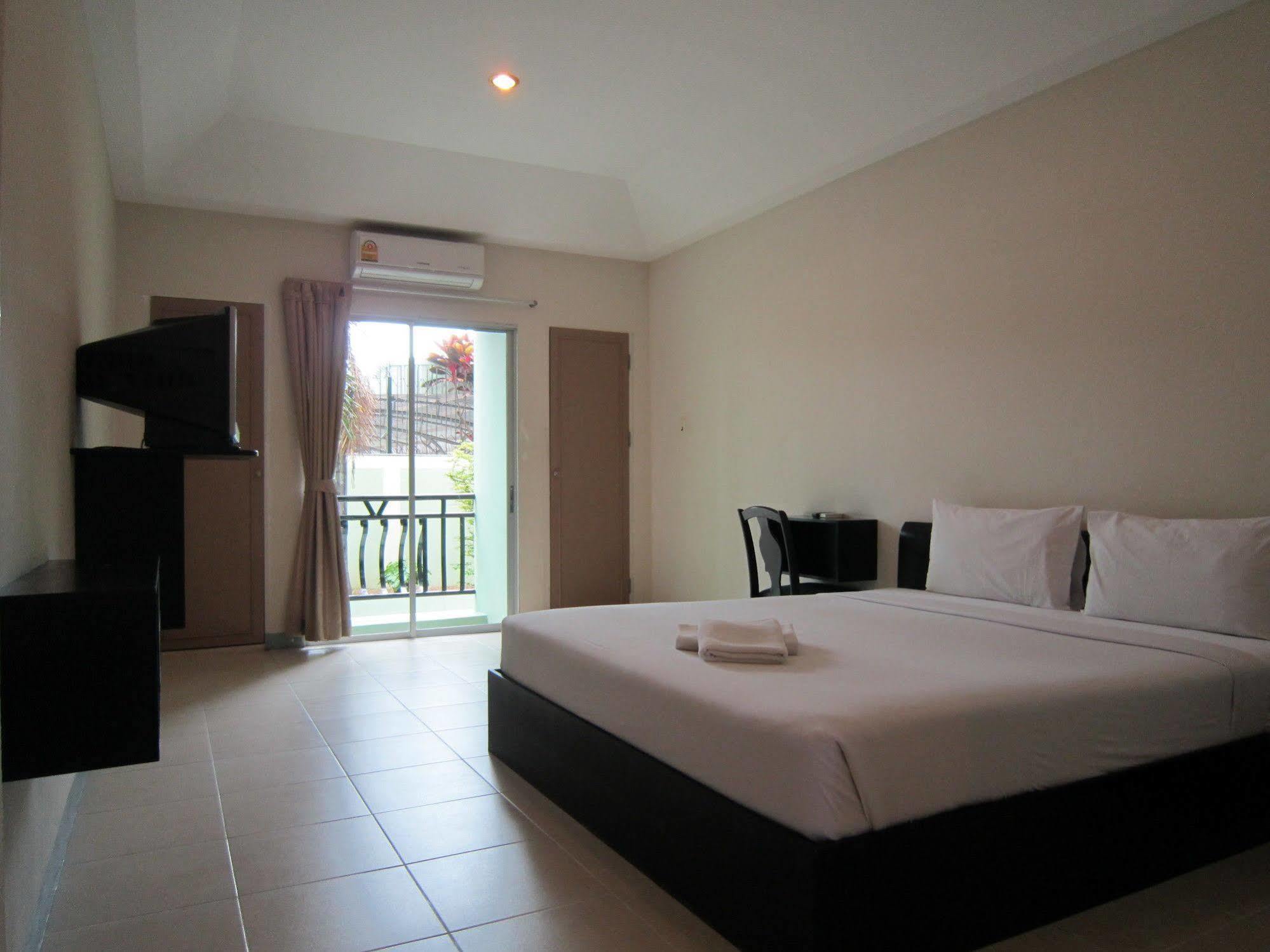 Hotel Cold Rock 2*